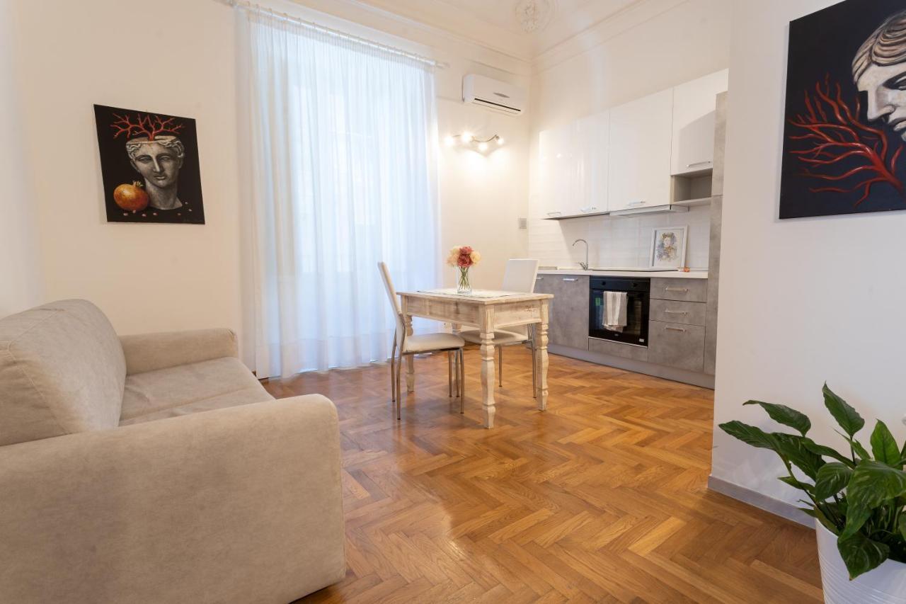 Casa Vacanze Il Duomo Catánia Buitenkant foto
