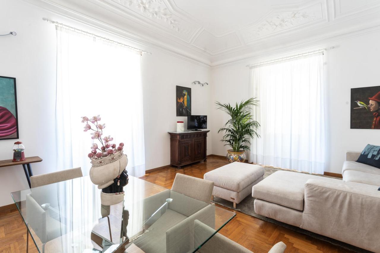 Casa Vacanze Il Duomo Catánia Buitenkant foto