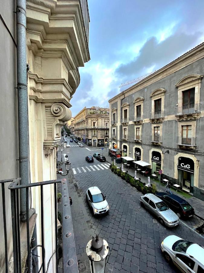 Casa Vacanze Il Duomo Catánia Buitenkant foto